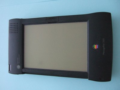 Apple Newton MessagePad 2100  Apple Newton MessagePad 2100 (C) derago 2008
